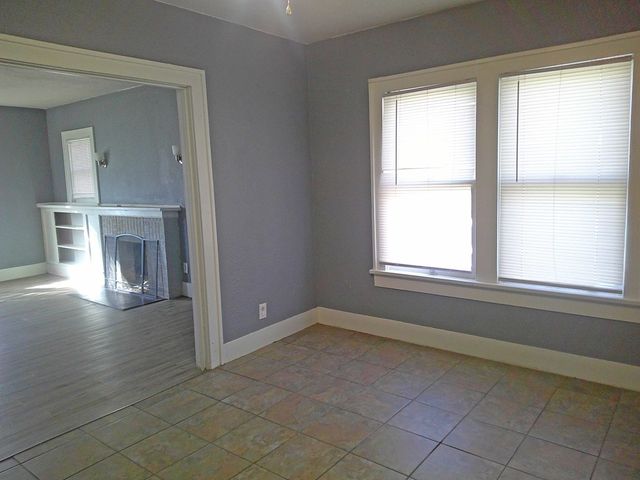 1609 S Main St, Big Spring, TX 79720