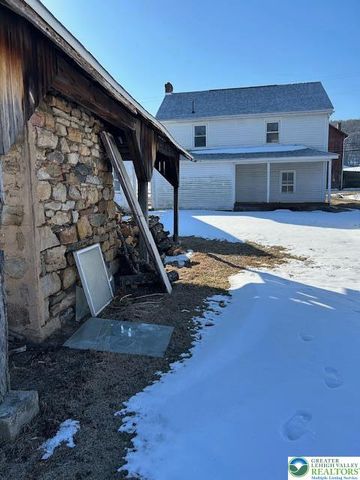 857 Penn Drive, West Penn Twp, PA 18252