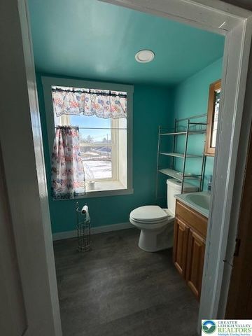 857 Penn Drive, West Penn Twp, PA 18252