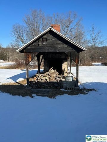 857 Penn Drive, West Penn Twp, PA 18252