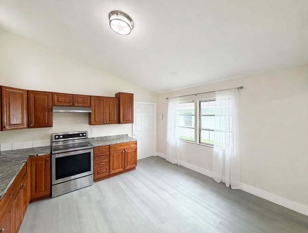 216 NW 12TH Court 3, Pompano Beach, FL 33060