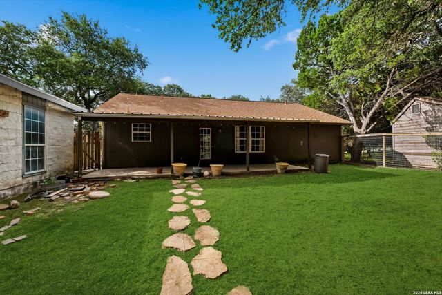 8085 OLD AUSTIN RD, Selma, TX 78154