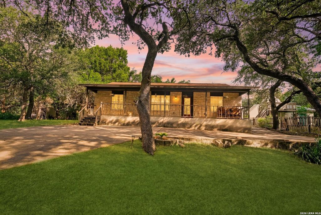 8085 OLD AUSTIN RD, Selma, TX 78154