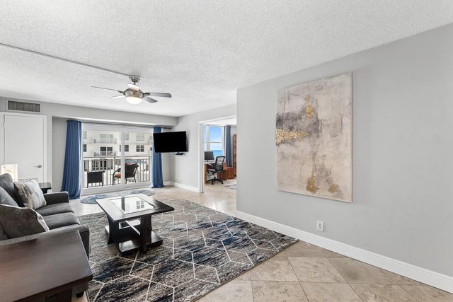 4511 S Ocean Boulevard 106, Highland Beach, FL 33487