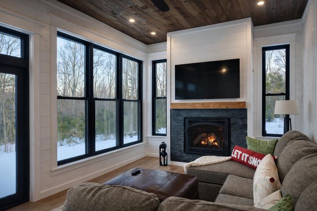 96 Ledgewood Lane, Brownfield, ME 04010