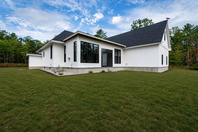 96 Ledgewood Lane, Brownfield, ME 04010