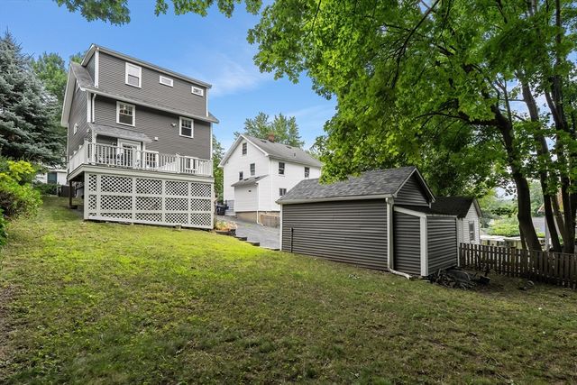 64 Overlook Rd, Arlington, MA 02474