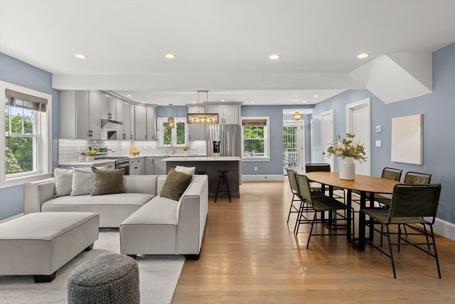 64 Overlook Rd, Arlington, MA 02474