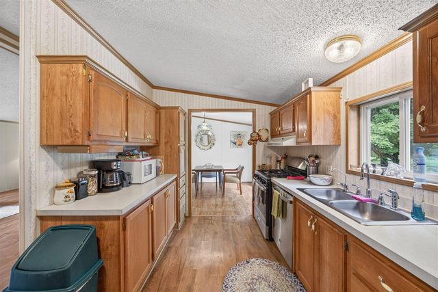 6178 Meredith Grade Road, Harrison, MI 48625