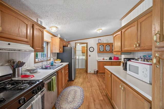 6178 Meredith Grade Road, Harrison, MI 48625