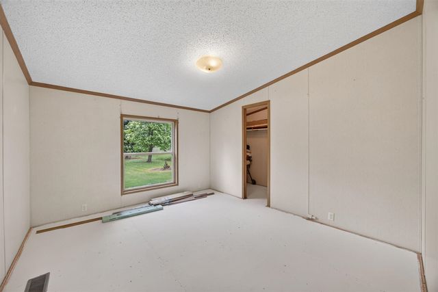 6178 Meredith Grade Road, Harrison, MI 48625