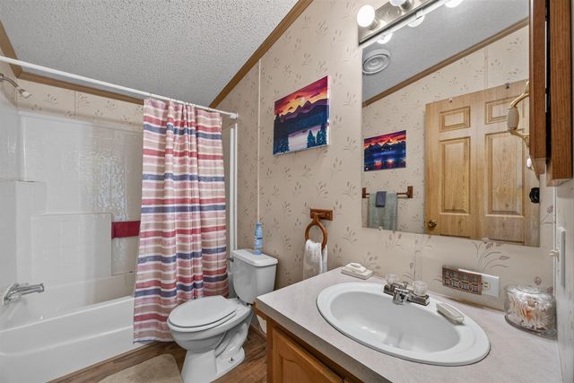 6178 Meredith Grade Road, Harrison, MI 48625