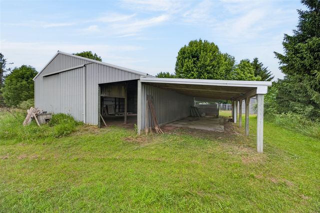 6178 Meredith Grade Road, Harrison, MI 48625