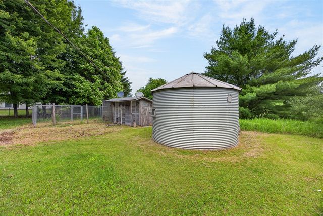 6178 Meredith Grade Road, Harrison, MI 48625