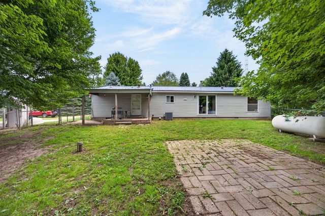 6178 Meredith Grade Road, Harrison, MI 48625