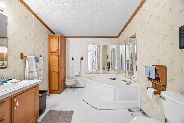 6178 Meredith Grade Road, Harrison, MI 48625