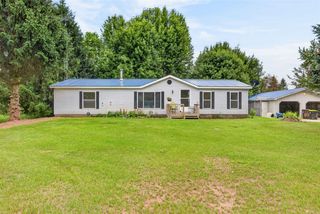 6178 Meredith Grade Road, Harrison, MI 48625