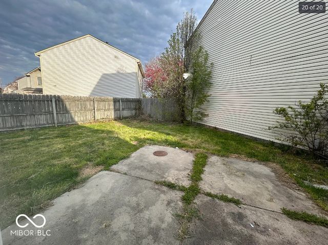 9952 Worthington Boulevard, Fishers, IN 46038