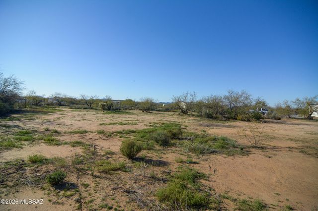 8381 S Marstellar Road, Tucson, AZ 85736