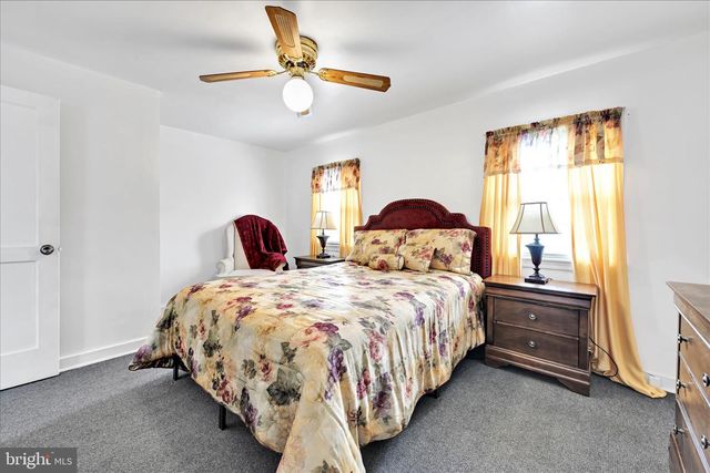 2436 BERRYHILL ST, Harrisburg, PA 17104