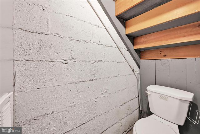 2436 BERRYHILL ST, Harrisburg, PA 17104