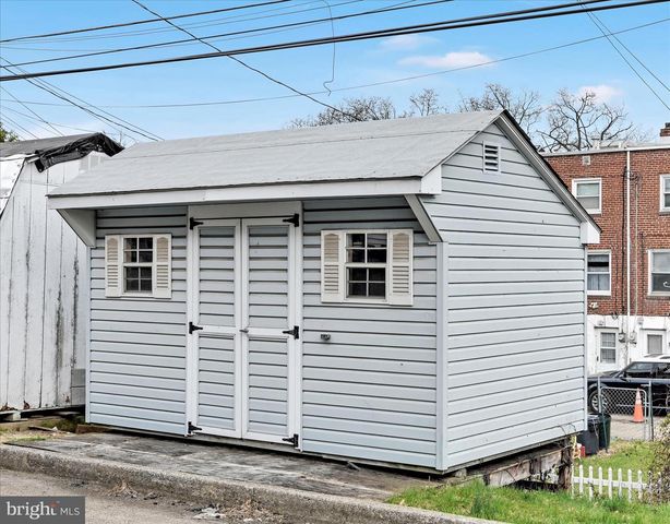 2436 BERRYHILL ST, Harrisburg, PA 17104