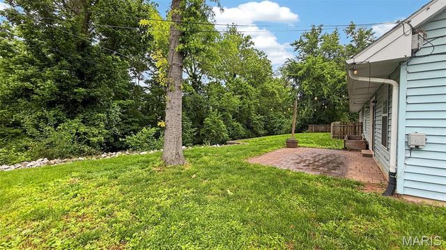 3373 Clemens Drive, St Charles, MO 63301