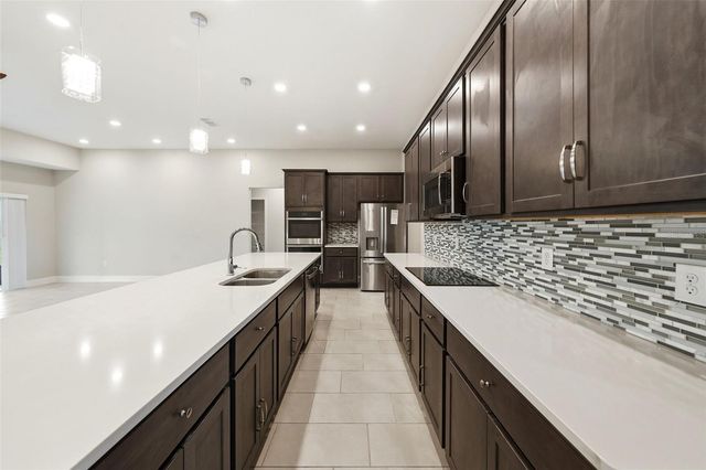 2524 CARRIAGE POINTE LOOP, Apopka, FL 32712