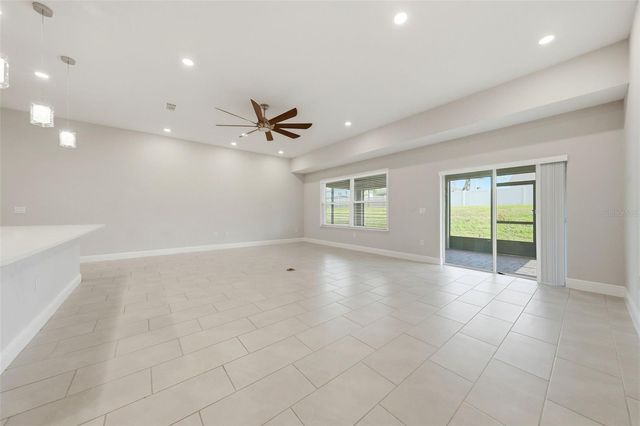 2524 CARRIAGE POINTE LOOP, Apopka, FL 32712