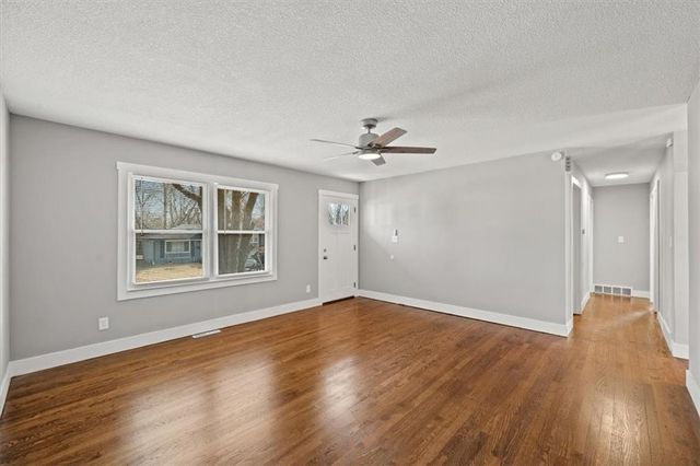 12012 Bennington Avenue, Grandview, MO 64030