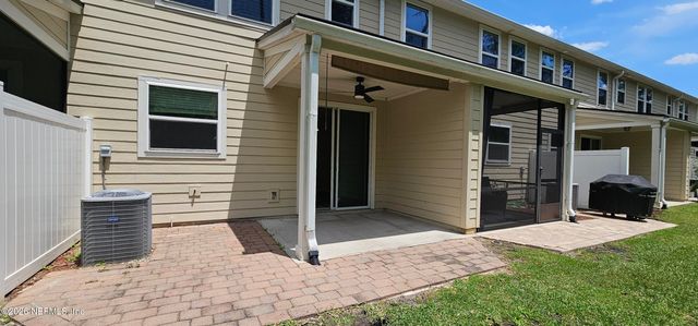 221 RICHMOND Drive, St. Johns, FL 32259