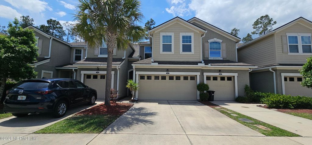 221 RICHMOND Drive, St. Johns, FL 32259
