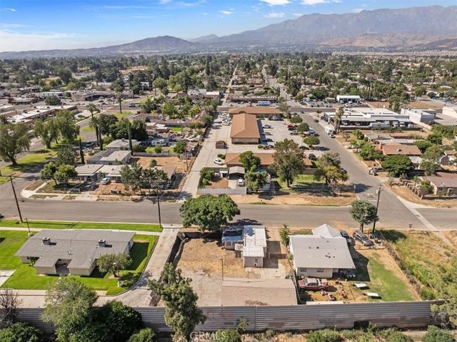 893 E 5th, Beaumont, CA 92223