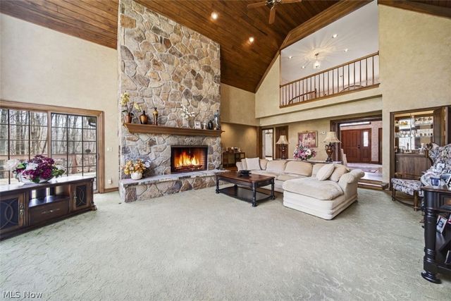 1255 Fox Hill Drive, Gates Mills, OH 44040