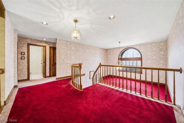 1255 Fox Hill Drive, Gates Mills, OH 44040
