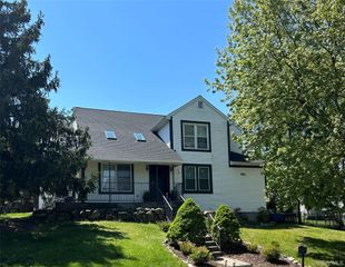 18 Maple Avenue, Garnerville, NY 10923