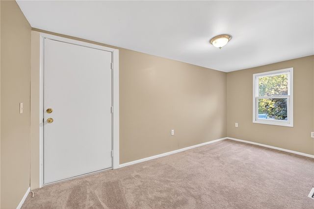 6 Browntown Road, Avella, PA 15312