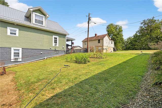 6 Browntown Road, Avella, PA 15312