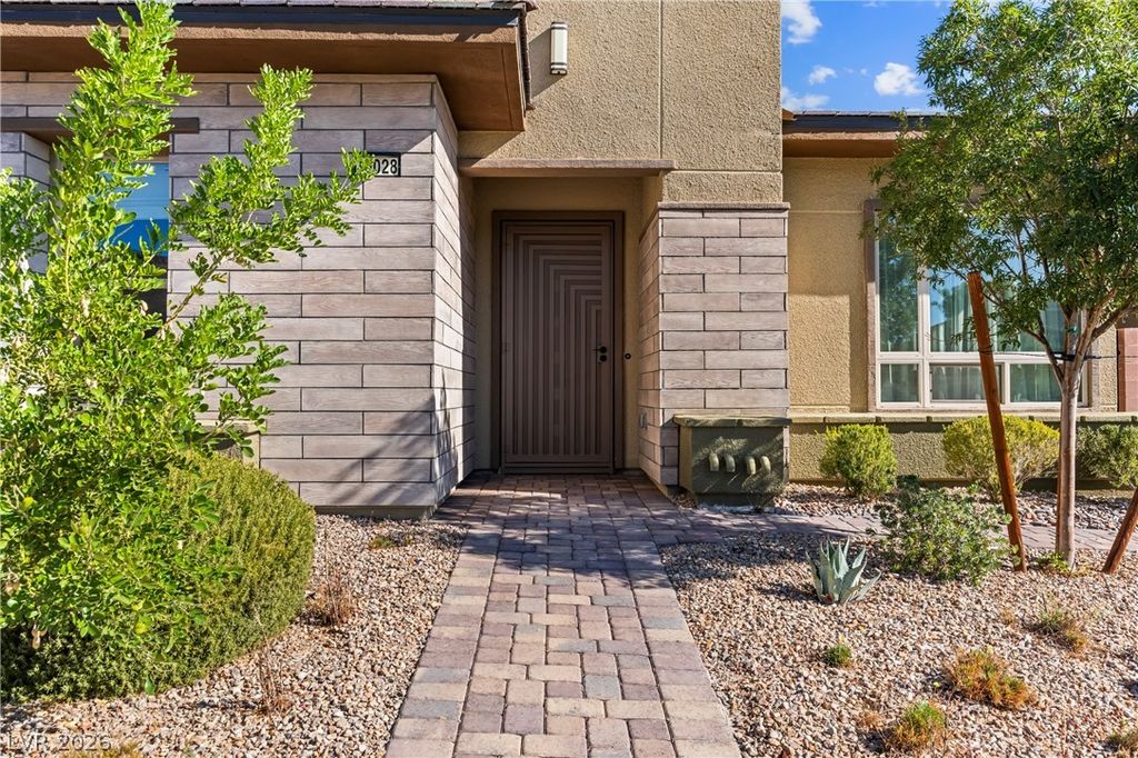 10028 Regency Square Avenue, Las Vegas, NV 89148 — photo 3