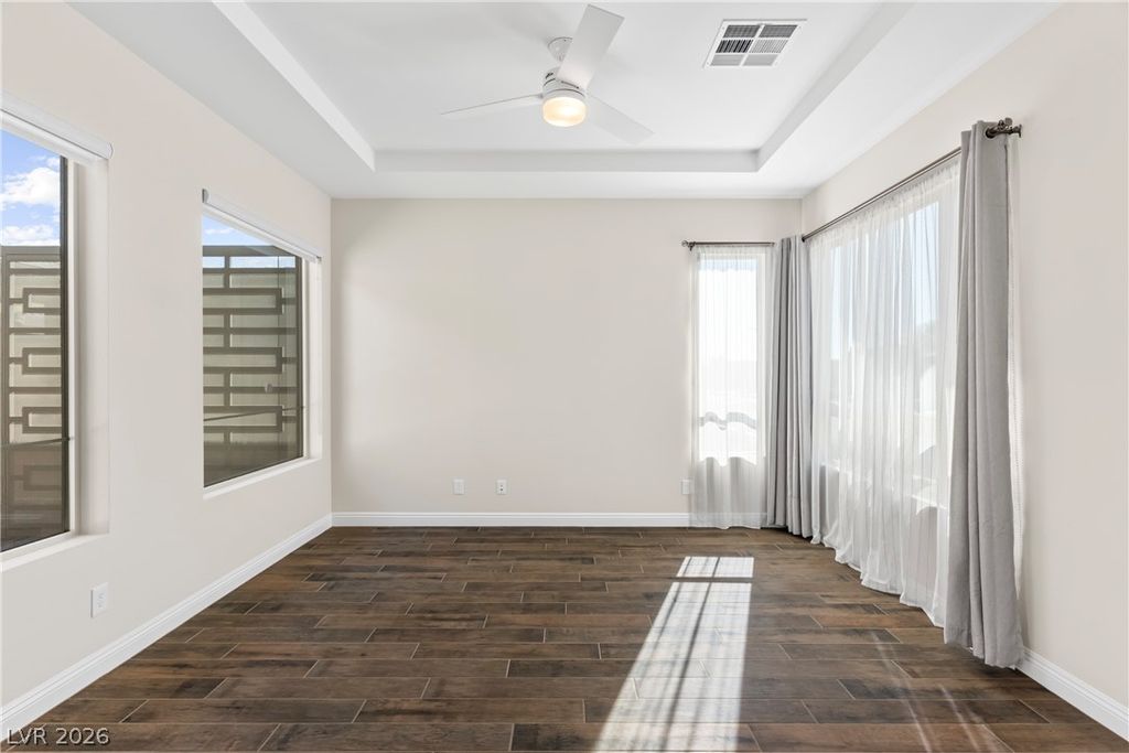 10028 Regency Square Avenue, Las Vegas, NV 89148 — photo 5