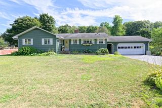 9 Banning Drive, Northbridge, MA 01588