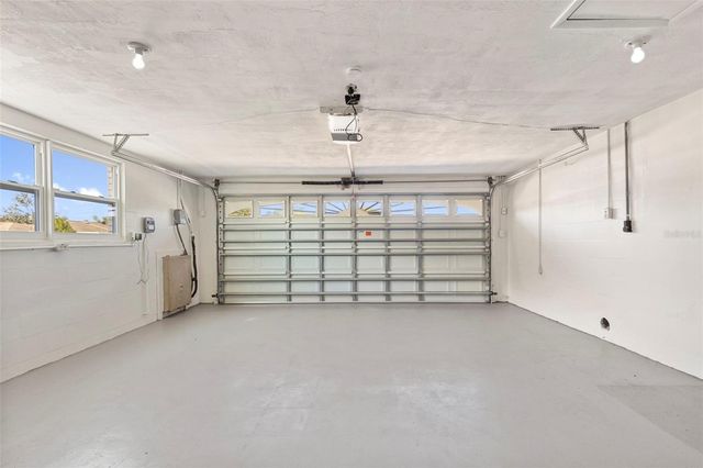 10200 AMADEUS DRIVE, Port Richey, FL 34668