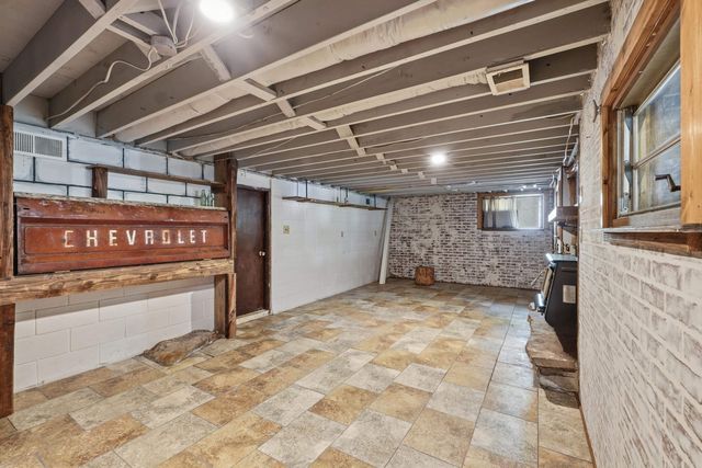 99 Roxie Ln., Greers Ferry, AR 72067