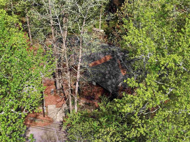 99 Roxie Ln., Greers Ferry, AR 72067