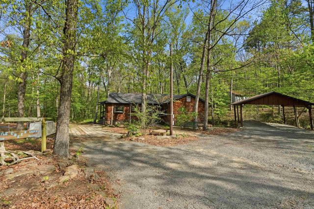 99 Roxie Ln., Greers Ferry, AR 72067