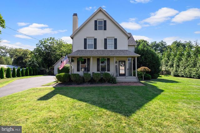 416 BROAD ST, Elmer, NJ 08318