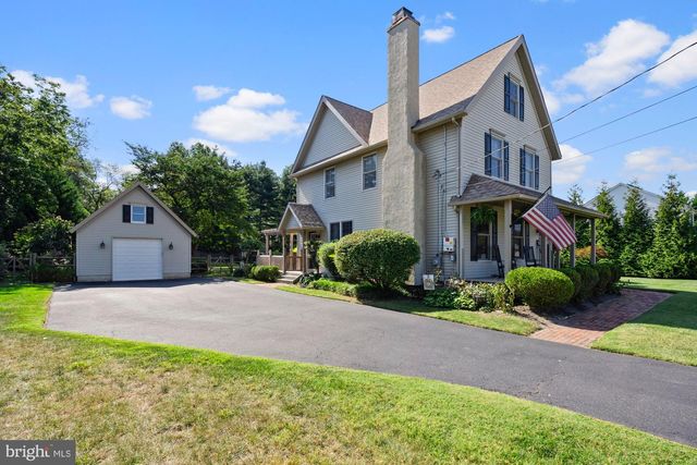 416 BROAD ST, Elmer, NJ 08318