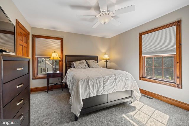 416 BROAD ST, Elmer, NJ 08318