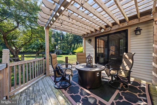 416 BROAD ST, Elmer, NJ 08318