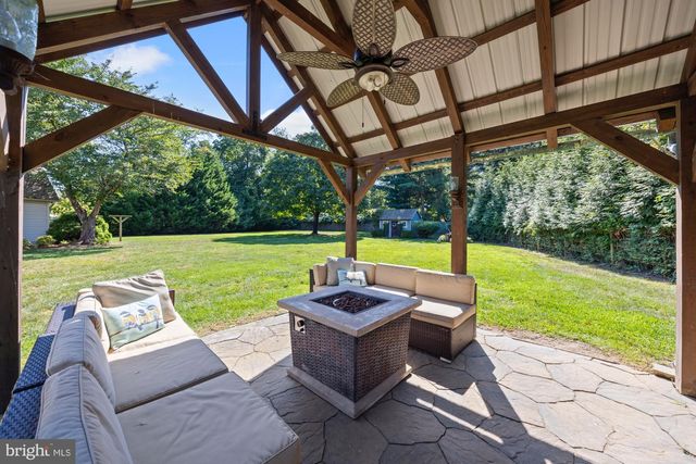 416 BROAD ST, Elmer, NJ 08318